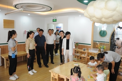 濟(jì)寧市調(diào)研組深入鄒城，為托育一體化服務(wù)發(fā)展注入新動(dòng)能